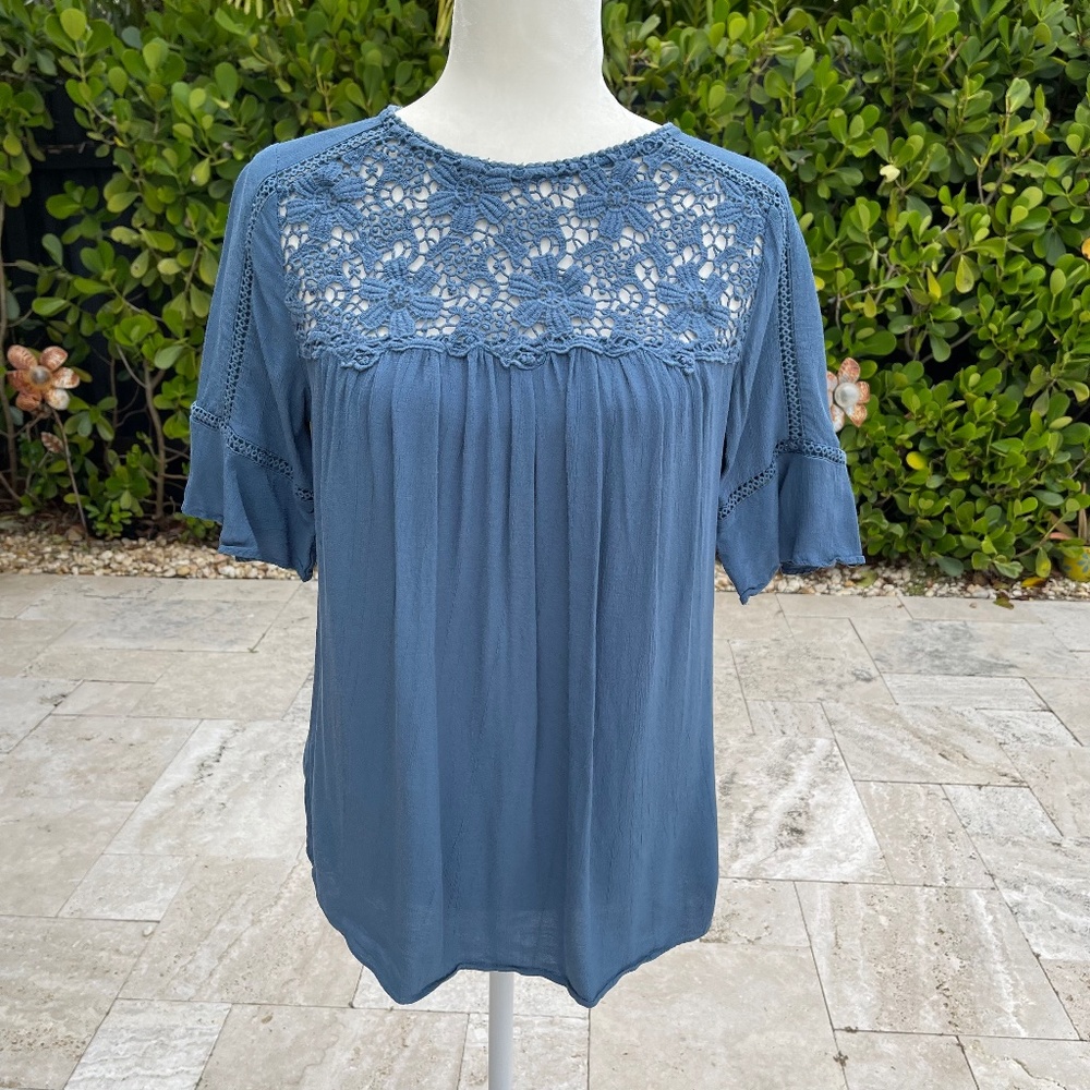 LOFT Womens Blue Embroidered Flutter Sleeve Top with Back Button Closure…